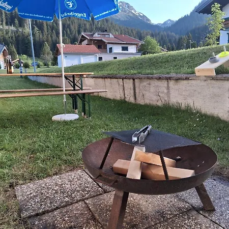 Hochtal Lägenhet *